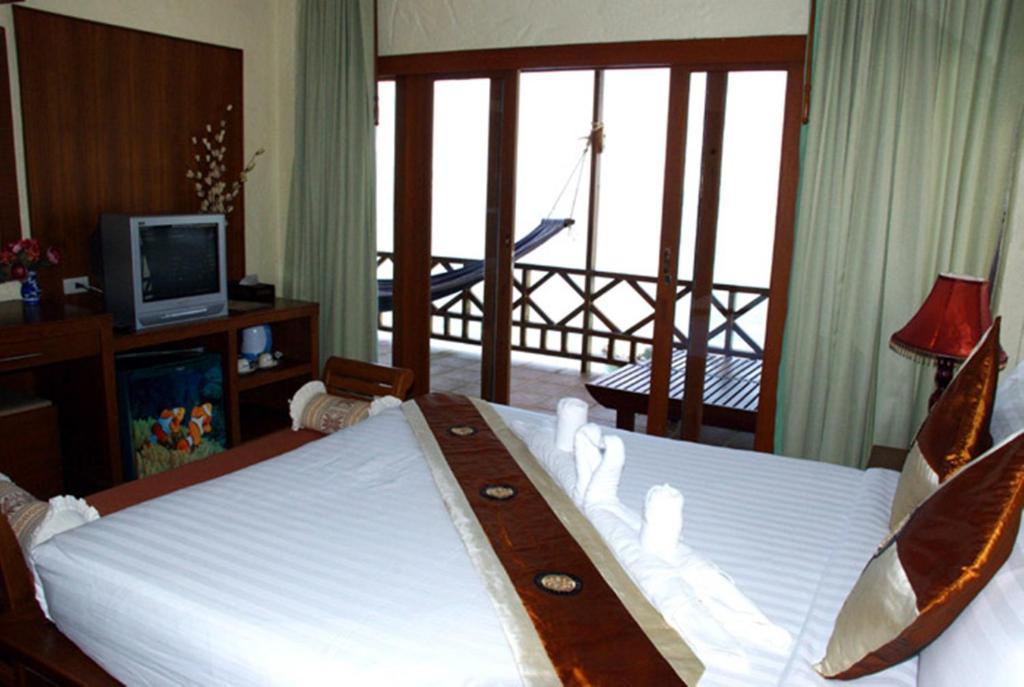 Rin Beach Resort Haad Rin Room photo