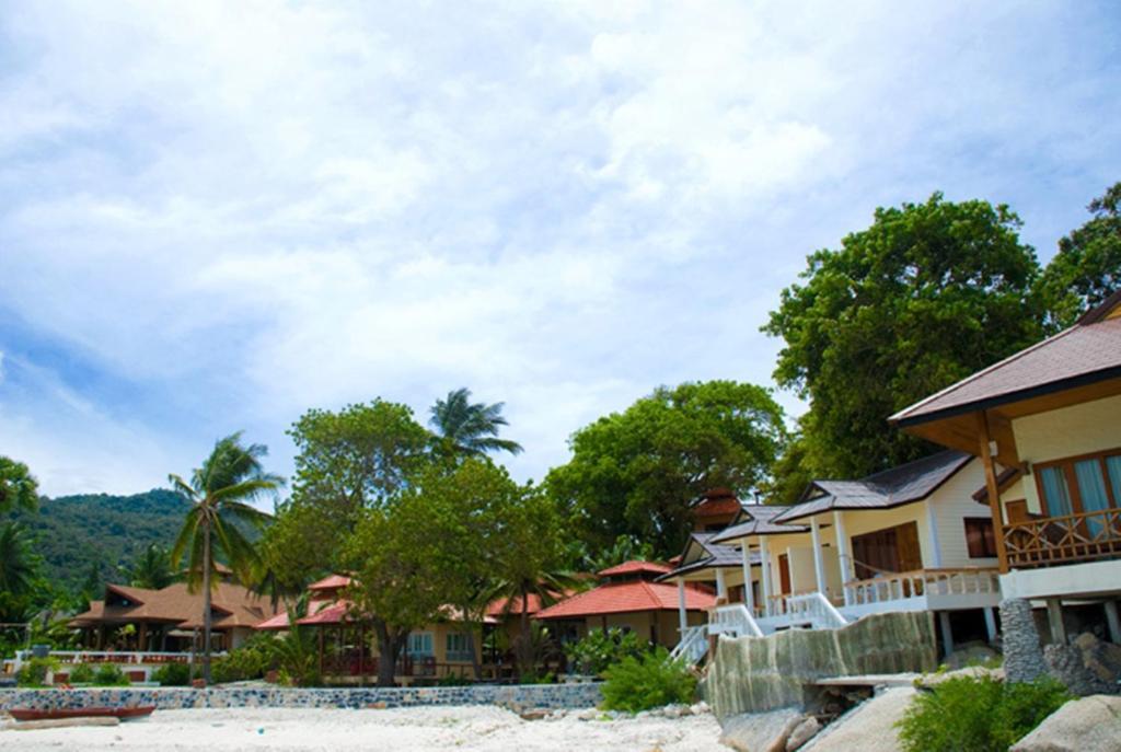 Rin Beach Resort Haad Rin Exterior photo